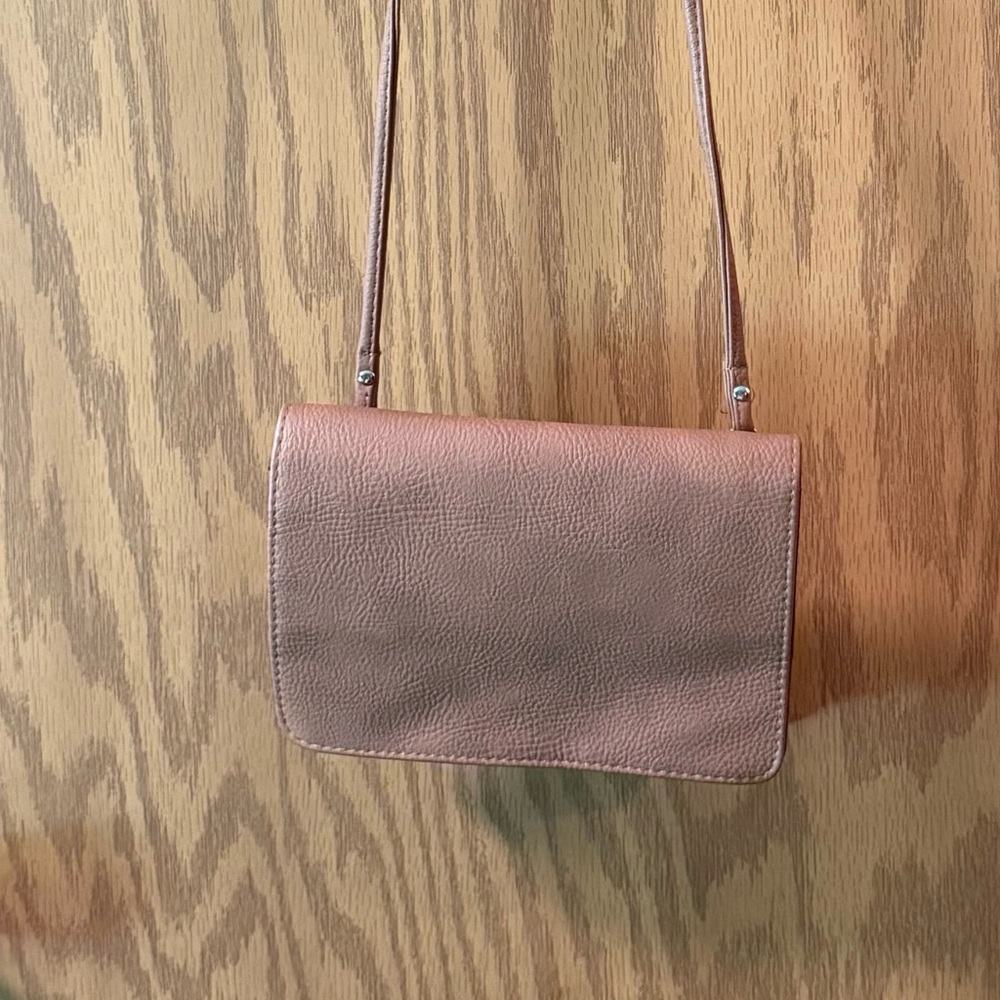 Elegant Brown Crossbody Bag